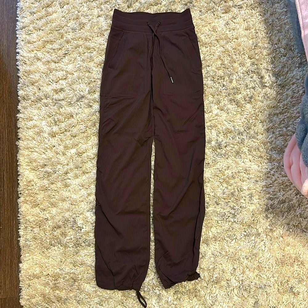 Lululemon Dance Studio Mid-Rise Pant
Regular
